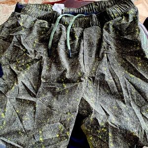 Men’s Lululemon size large